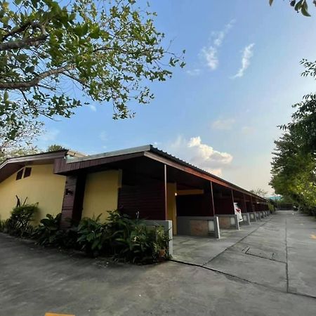 Baankaew Resort Pattaya Ngoại thất bức ảnh