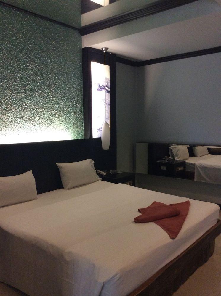 Baankaew Resort Pattaya Ngoại thất bức ảnh